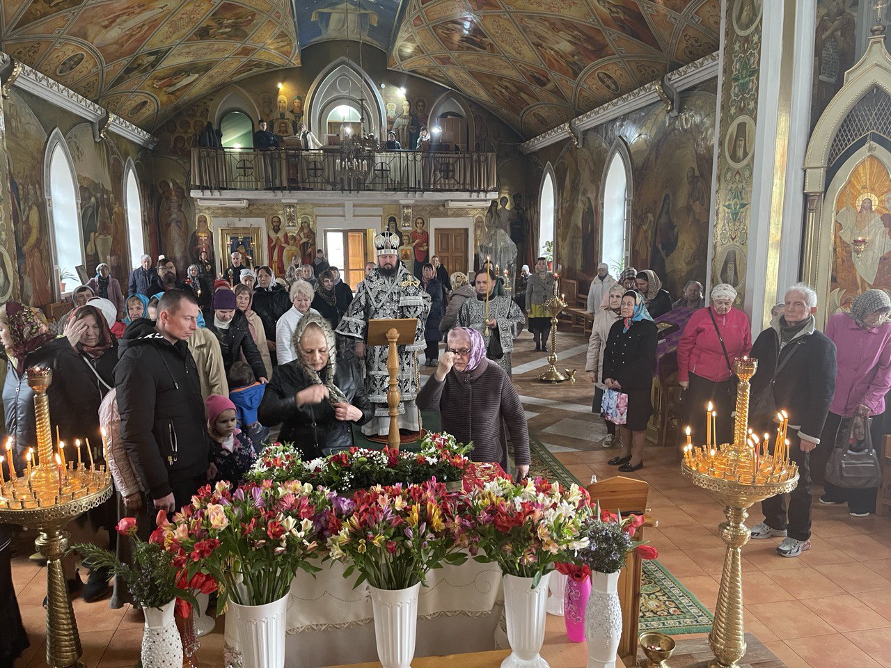 Храм Десногорск всех скорбящих священники